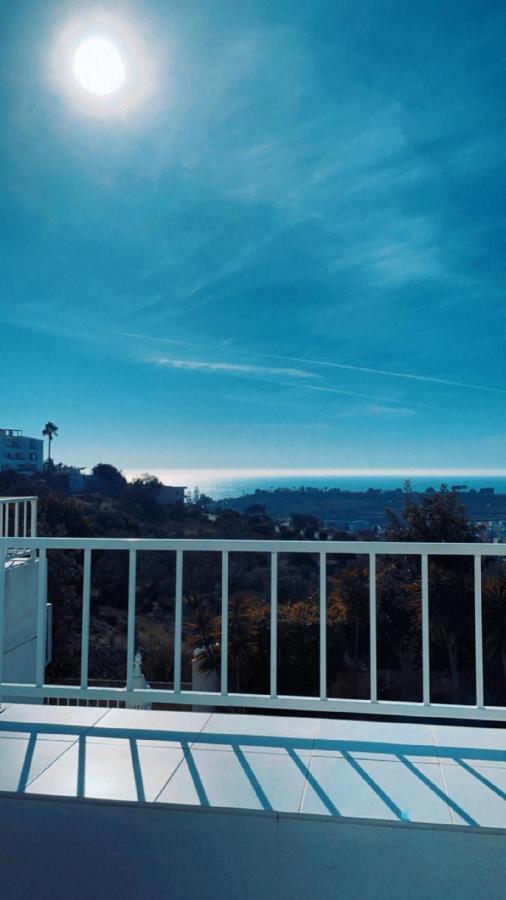 Ocean View Skyline Apartment ‚Hakuna Matata' アルブフェイラ エクステリア 写真
