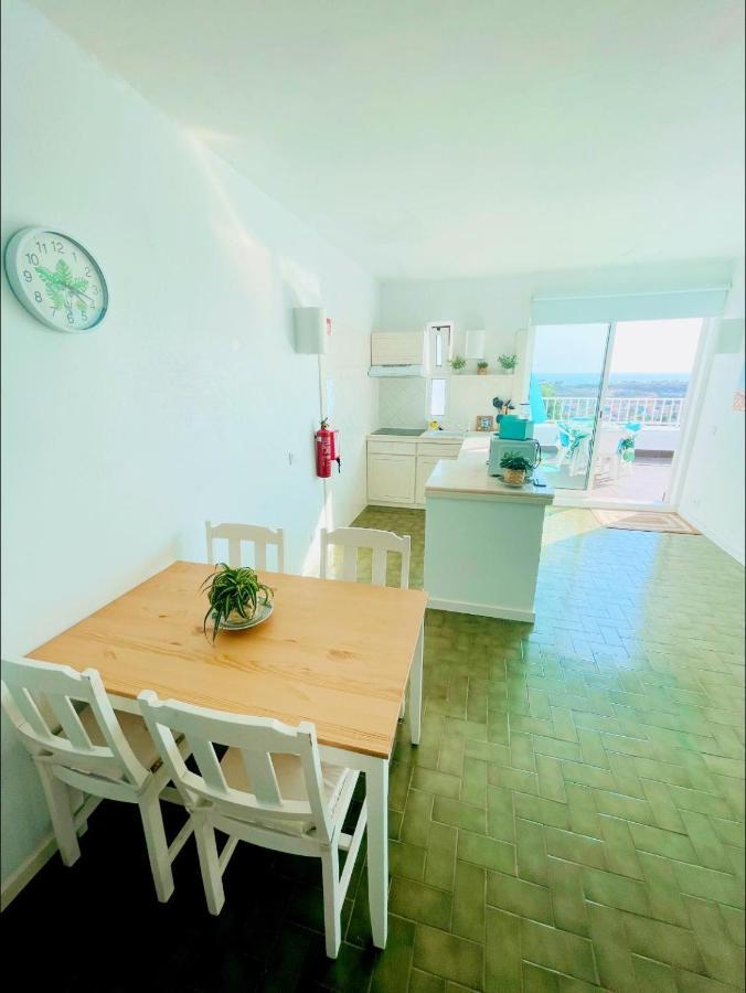 Ocean View Skyline Apartment ‚Hakuna Matata' アルブフェイラ エクステリア 写真