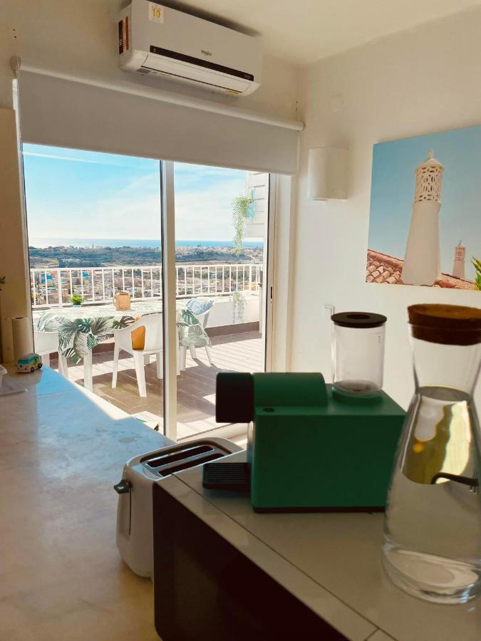 Ocean View Skyline Apartment ‚Hakuna Matata' アルブフェイラ エクステリア 写真